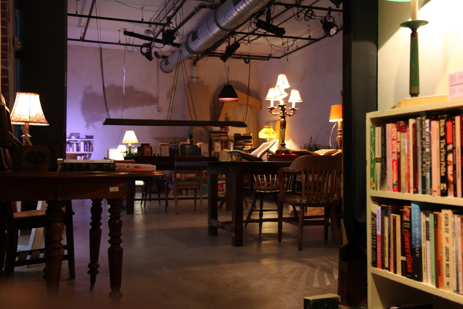 Cricket Books and the Reading Room, photograph 6