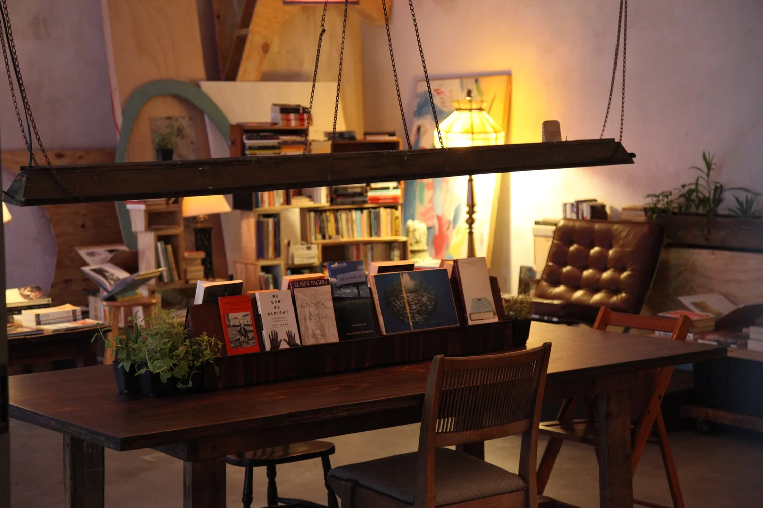 Cricket Books and the Reading Room, photograph 9